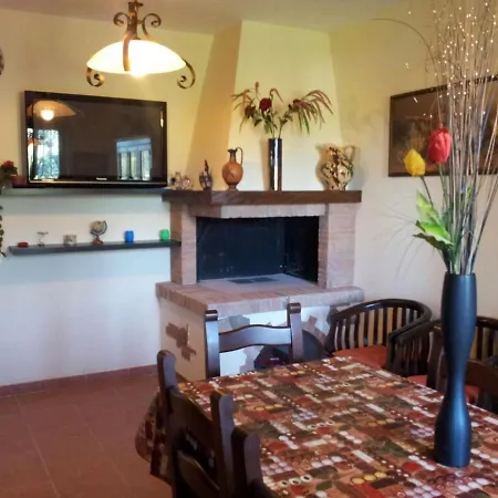 度假居 Casale Degli Ulivi *